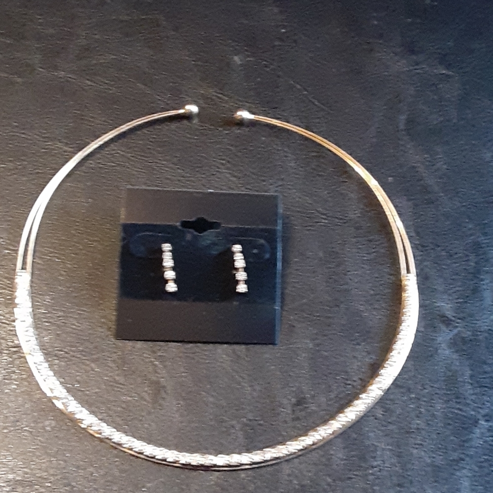 Choker set